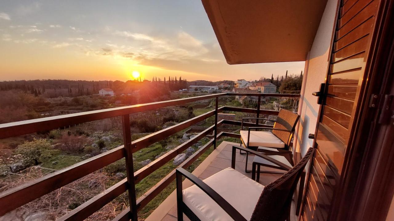 Le Petit Daire Čilipi Dış mekan fotoğraf